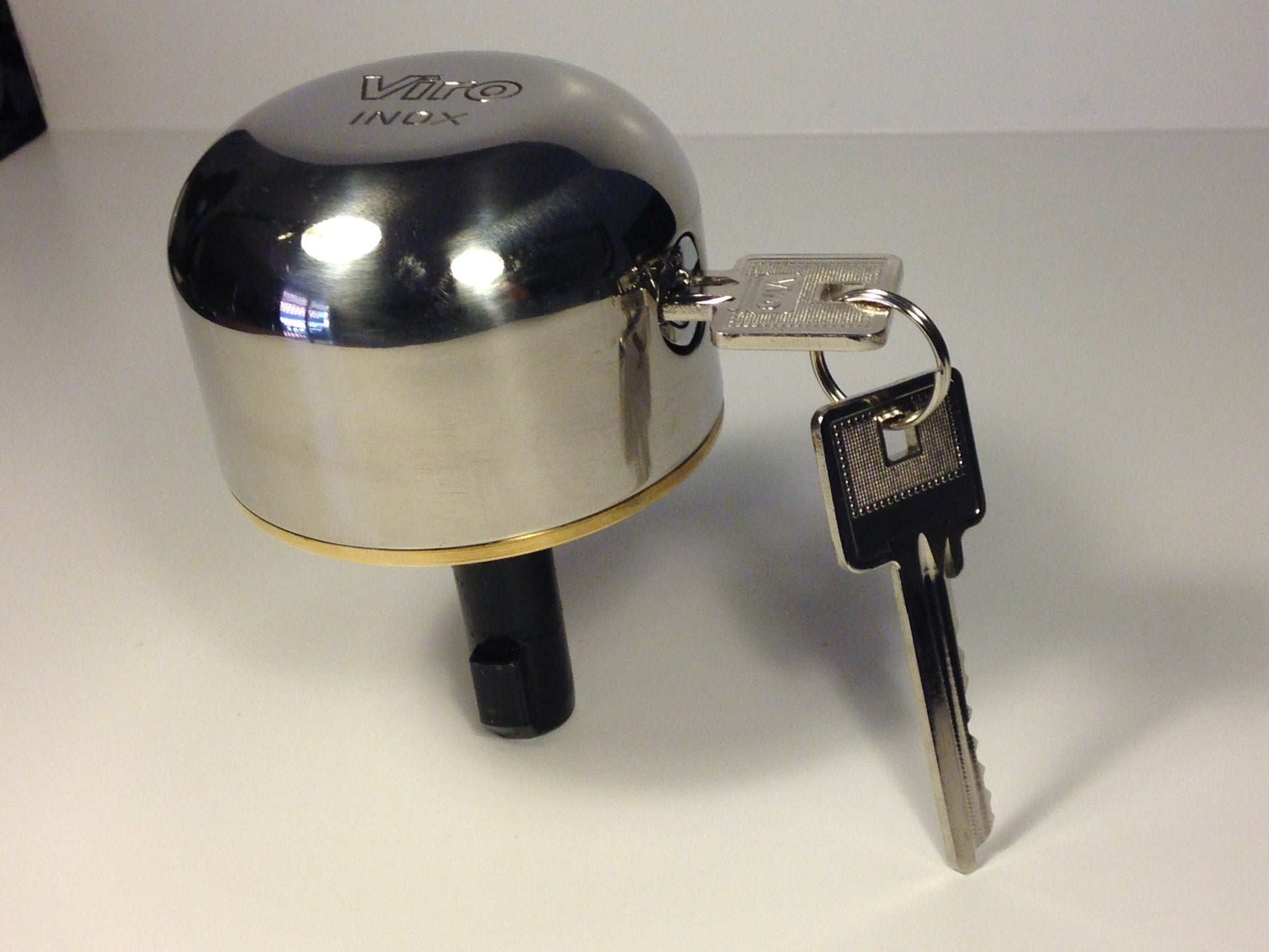 Sabot 4221 Viro demi bille serrure antivol pour rideaux metallique et porte de garage