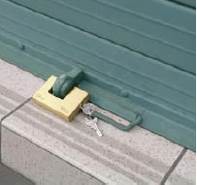 Porte Cadenas 695 Viro pour la fermeture des Rideaux Metalliques et Portes de Garage