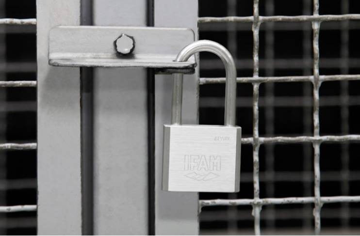 Cadenas pour demi cylindre IFAM 1030